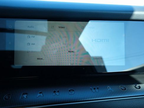 New 2026 Jeep Grand Wagoneer Summit w/ Rear Seat Video Group I AWD/4WD image 41