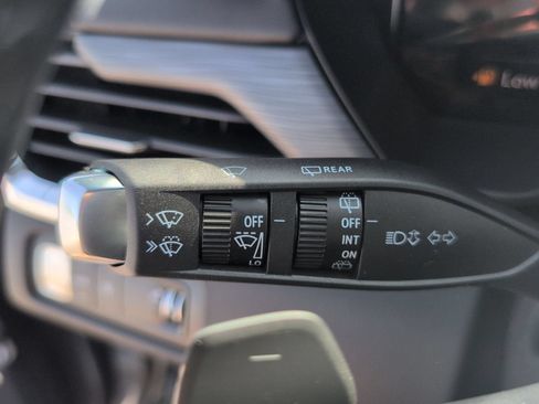 New 2026 GMC Acadia Elevation w/ Elevation Premium Package FWD image 14