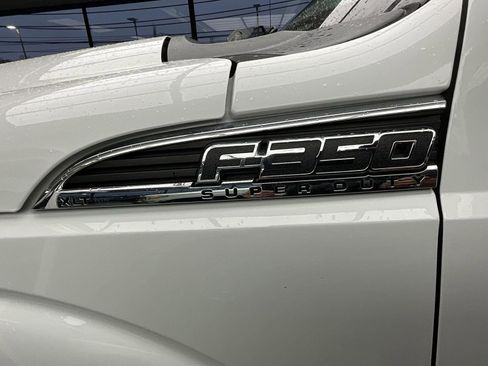 Used 2016 Ford F350 XLT image 22
