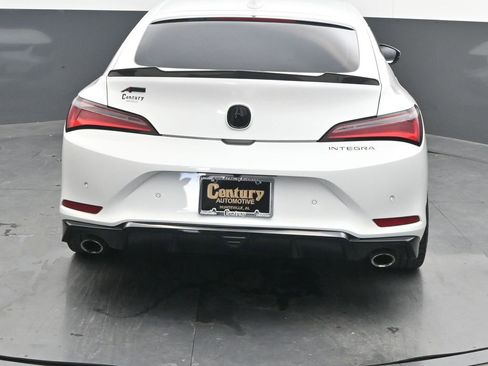 Used 2023 Acura Integra A-Spec image 6