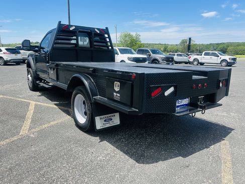 Used 2024 Ford F550 4x4 Regular Cab Super Duty w/ XL Chrome Package image 7