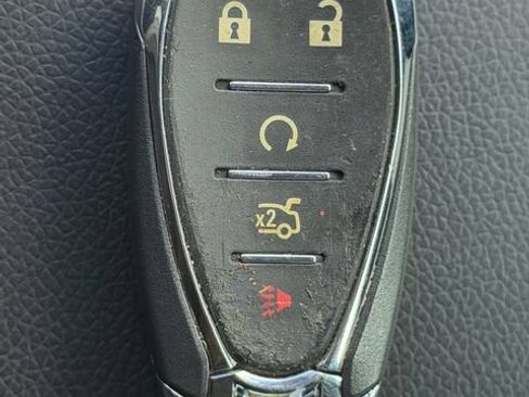 Used 2018 Chevrolet Malibu LT w/ Leather Package FWD image 28