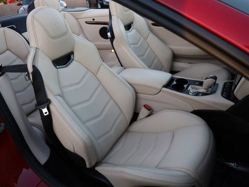 Used 2019 Maserati GranTurismo Sport image 45