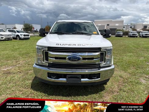 Used 2018 Ford F250 XL w/ STX Appearance Package RWD image 8