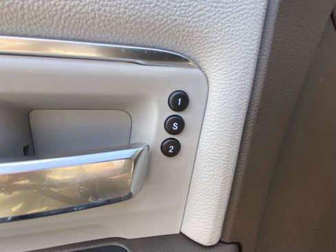 Used 2025 RAM 2500 Laramie image 13