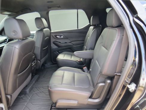 Certified 2023 Chevrolet Traverse RS FWD image 15