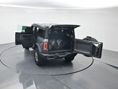 Used 2025 Ford Bronco Badlands image 44