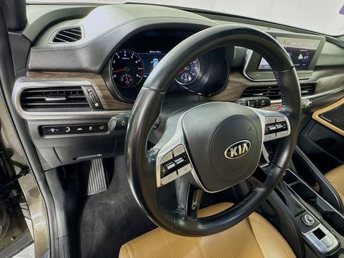 Used 2020 Kia Telluride SX FWD image 11