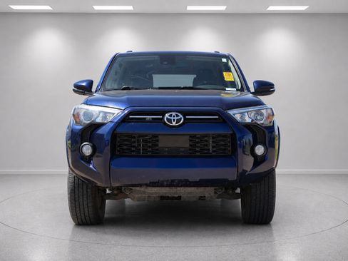 Used 2020 Toyota 4Runner SR5 Premium AWD/4WD image 8