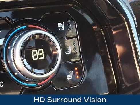 Used 2025 GMC Sierra 2500 AT4 image 30