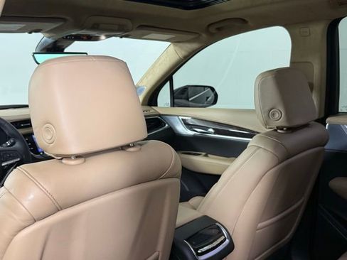 New 2025 Cadillac XT6 Premium Luxury w/ Platinum Package image 26