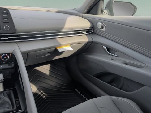 New 2026 Hyundai Elantra SEL Sport Premium image 36