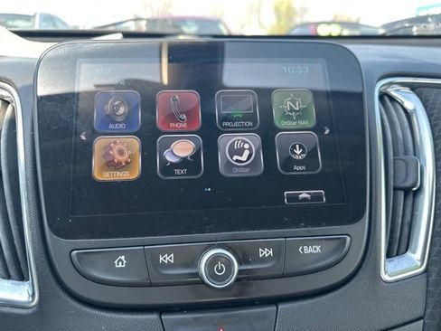 Used 2018 Chevrolet Malibu LT FWD image 20