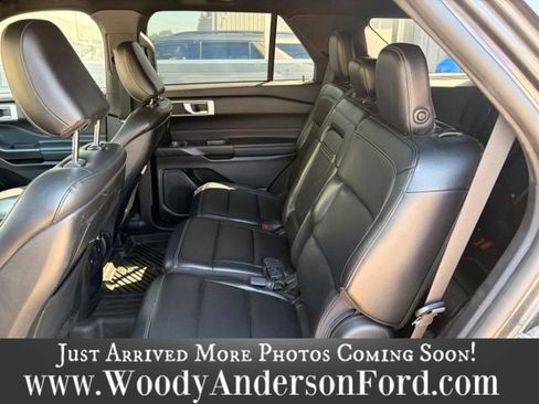 Used 2020 Ford Explorer XLT w/ Equipment Group 202A RWD image 10