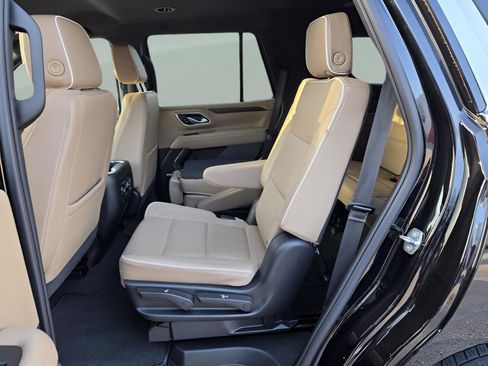 Used 2024 Chevrolet Tahoe Premier image 8