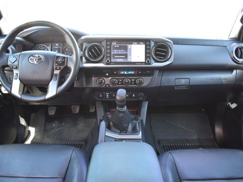 Used 2023 Toyota Tacoma TRD Off-Road w/ TRD Premium Off Road Package AWD/4WD image 14