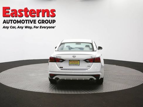 Used 2023 Nissan Altima 2.5 SL AWD/4WD image 37