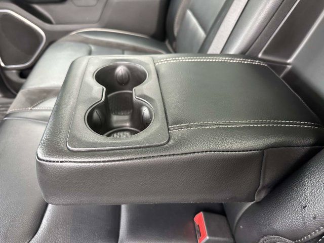 Used 2023 RAM 1500 Laramie AWD/4WD image 19