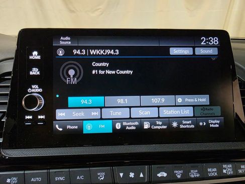 Used 2025 Honda Odyssey EX-L image 18