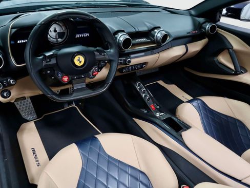 Certified 2023 Ferrari 812 GTS RWD image 19