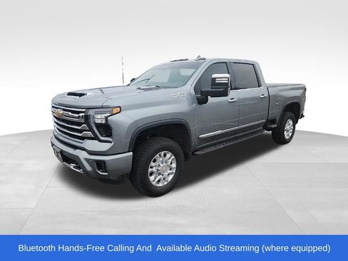 Used 2024 Chevrolet Silverado 2500 High Country w/ High Country Premium Package image 7