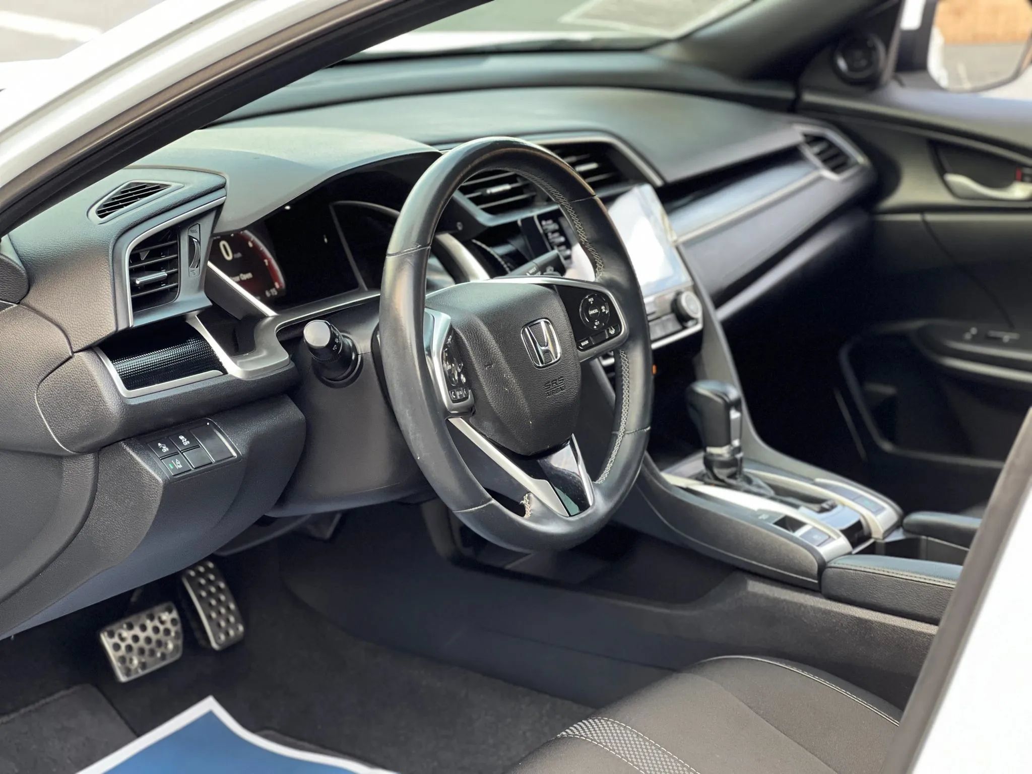 Used 2020 Honda Civic Sport image 10