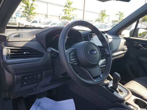 Certified 2025 Subaru Forester Limited w/ Popular Package AWD/4WD image 20