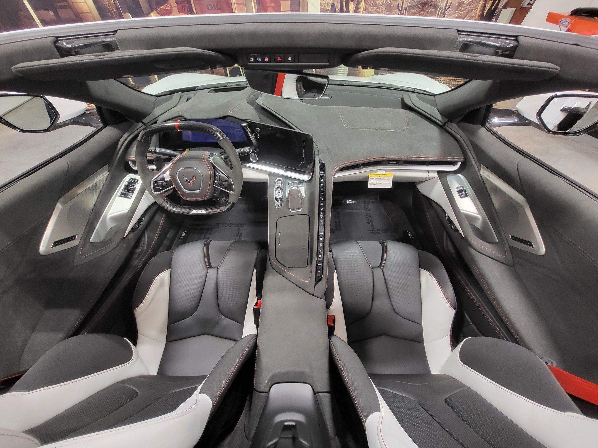 Used 2023 Chevrolet Corvette Z06 RWD image 24