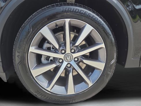 Used 2025 Acura MDX FWD w/ Technology Package image 39