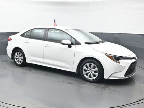 Certified 2024 Toyota Corolla LE image 10