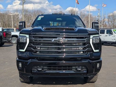 New 2026 Chevrolet Silverado 2500 High Country w/ High Country Premium Package AWD/4WD image 2