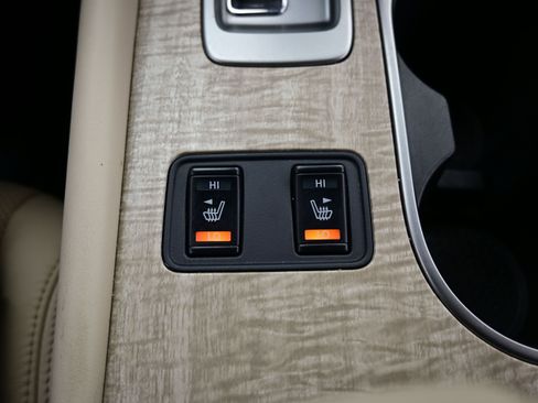 Used 2024 Nissan Murano SL image 23