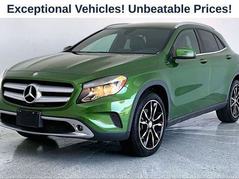 Used 2017 Mercedes-Benz GLA 250 4MATIC image 12