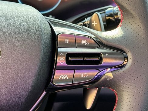 New 2025 Hyundai Elantra N Line image 27