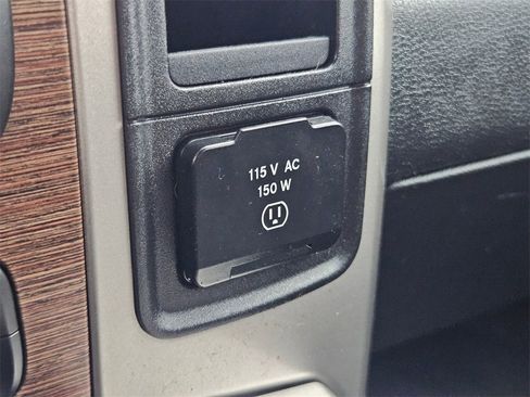 Used 2018 RAM 2500 Laramie image 27