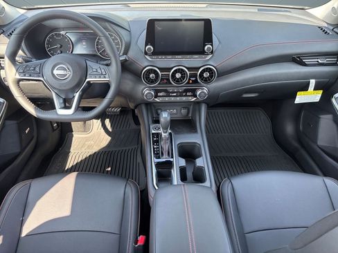 New 2025 Nissan Sentra SR w/ SR Premium Package image 17