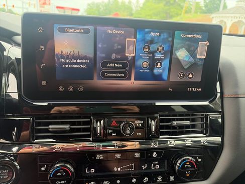 New 2026 Nissan Pathfinder Rock Creek w/ Rock Creek Premium Package AWD/4WD image 19