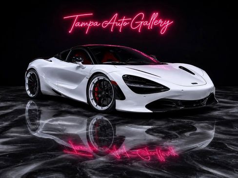 Used 2018 McLaren 720S Performance RWD image 1