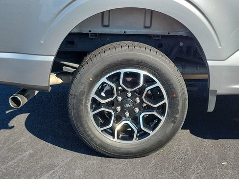 Used 2025 Ford F150 XLT w/ Equipment Group 301A Standard RWD image 7