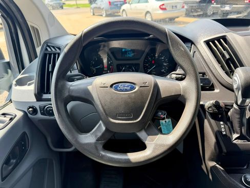 Used 2018 Ford Transit 150 130 Low Roof RWD image 13
