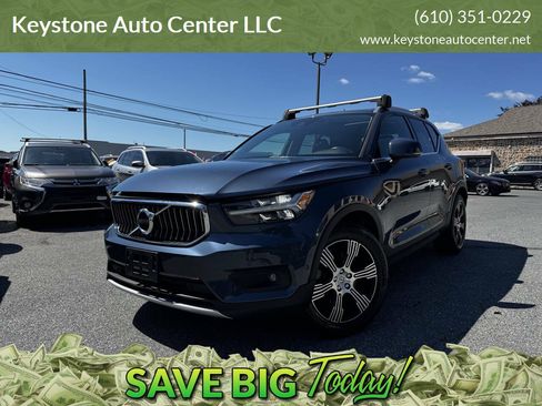 Used 2019 Volvo XC40 T5 Inscription AWD/4WD image 1