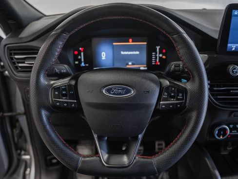 Used 2024 Ford Escape ST-Line image 35