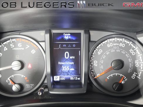 Used 2022 Toyota Tacoma SR RWD image 20
