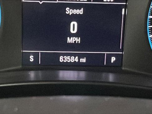 Used 2018 Chevrolet Equinox LT image 10