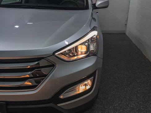 Used 2016 Hyundai Santa Fe Sport w/ Option Group 02 image 5