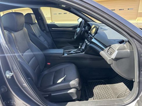 Used 2020 Honda Accord Sport image 17