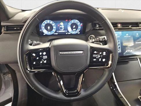 New 2026 Land Rover Range Rover Velar Dynamic SE image 17