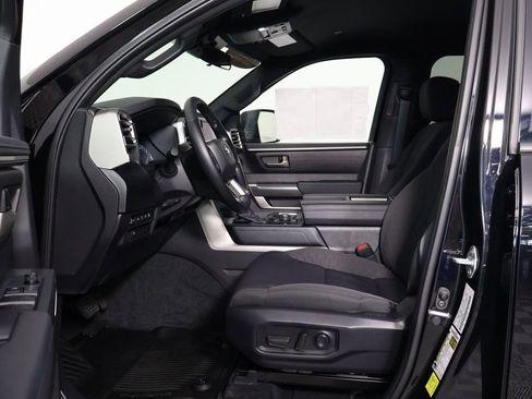 Used 2025 Toyota Tundra SR5 image 10