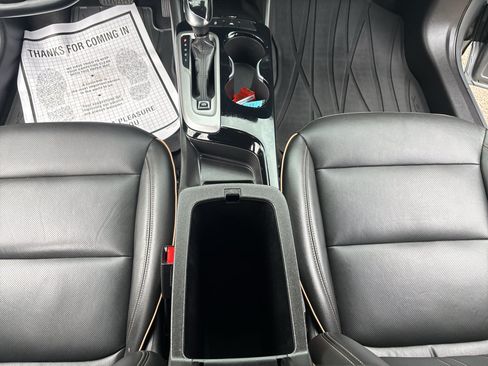 Used 2024 Buick Envista Avenir FWD image 33