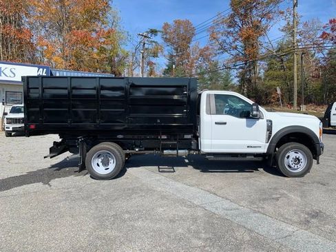 New 2025 Ford F550 4x4 Regular Cab Super Duty image 5